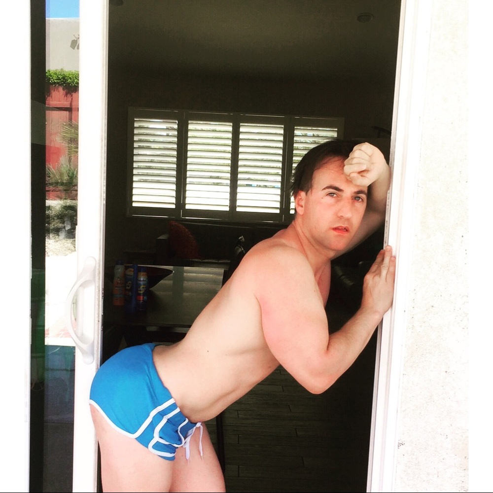 Meet your Posher, Julian